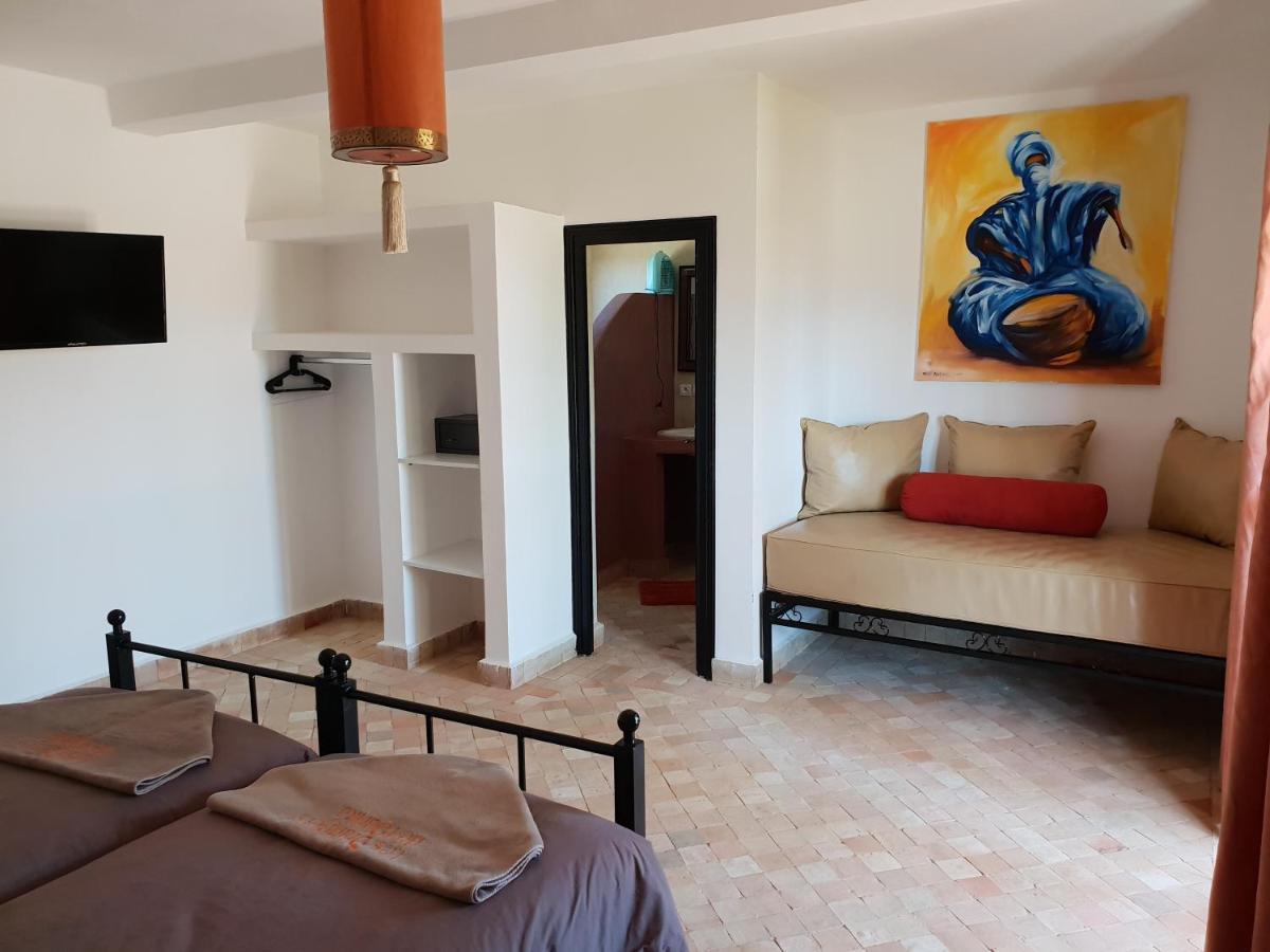 Les Orangers De L'Ourika Hotel Douar Akkara ภายนอก รูปภาพ
