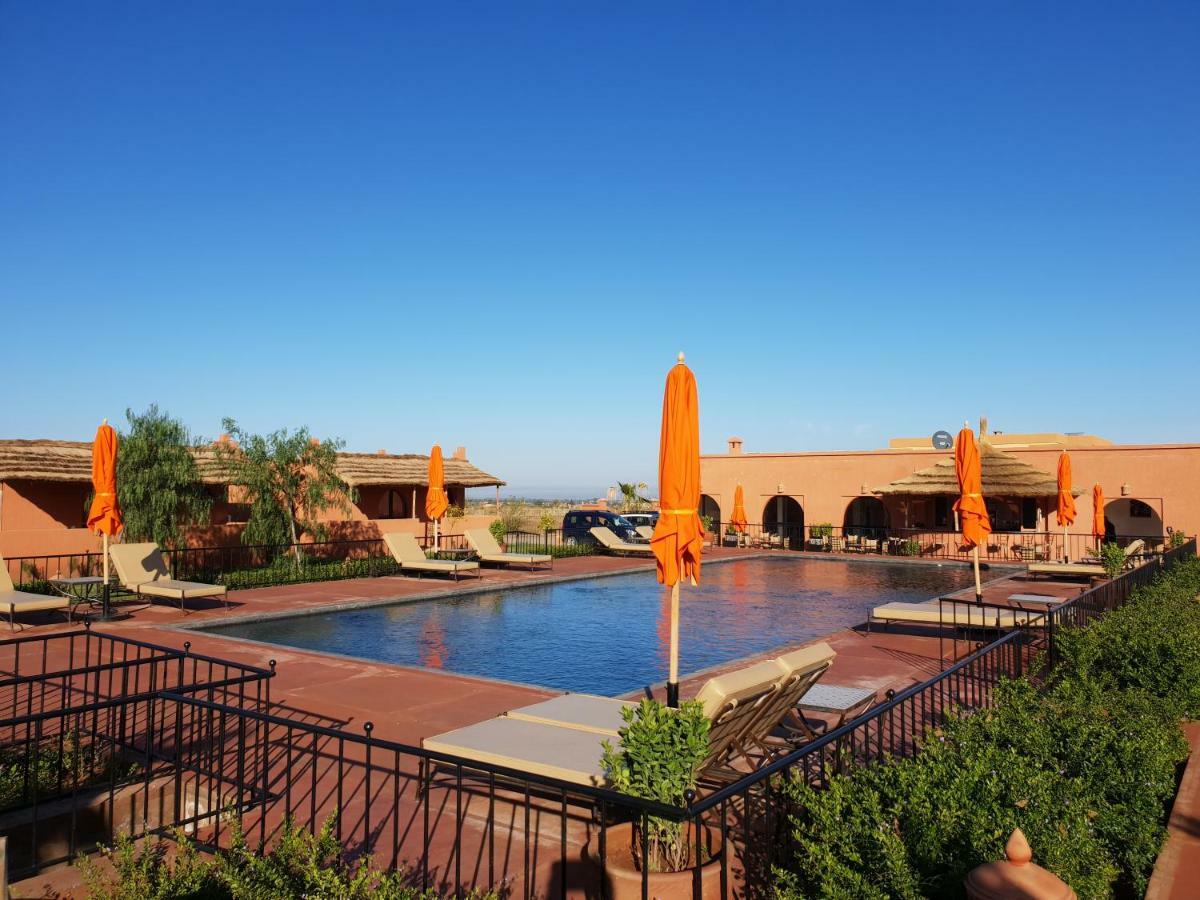 Les Orangers De L'Ourika Hotel Douar Akkara ภายนอก รูปภาพ