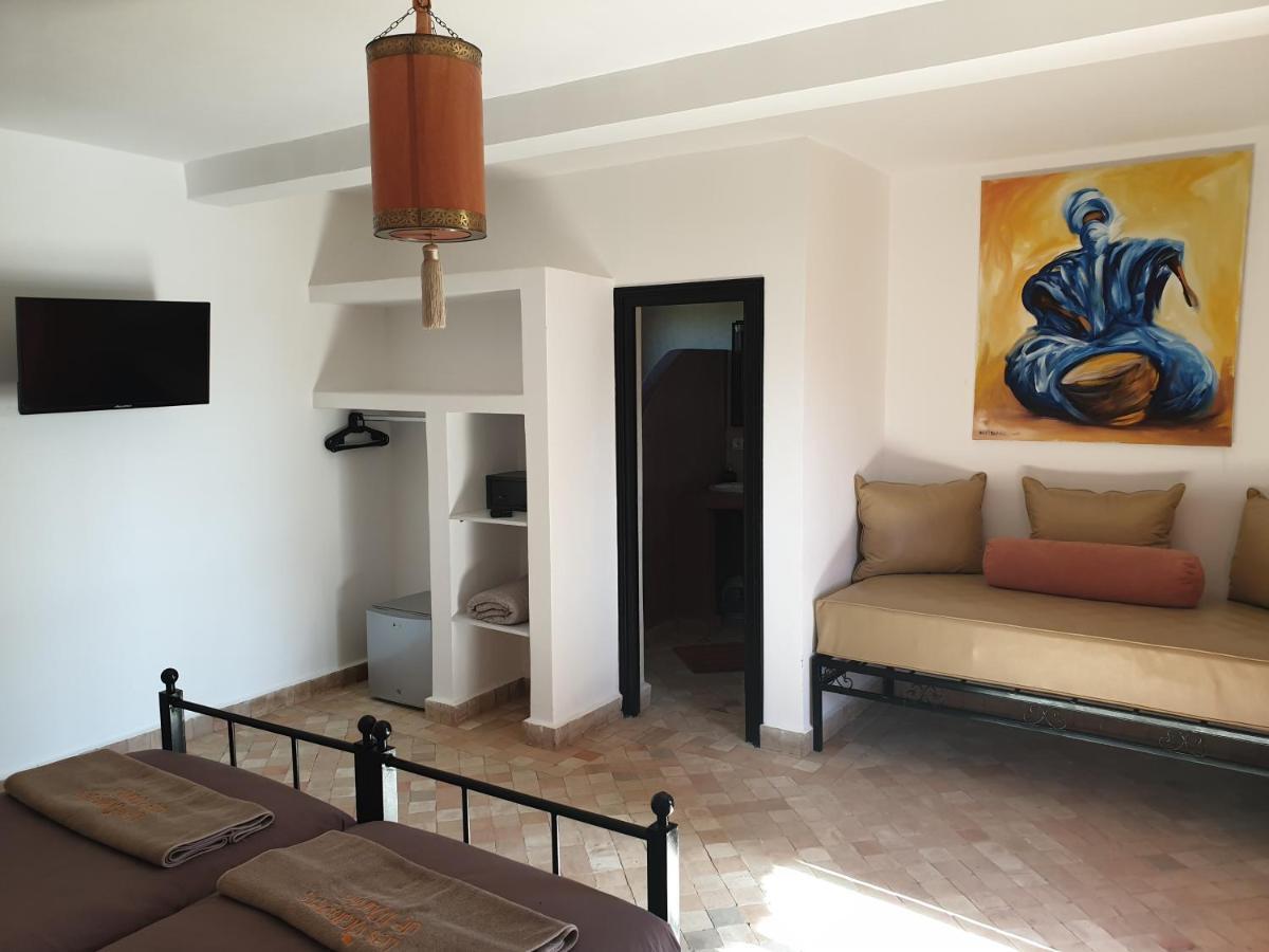 Les Orangers De L'Ourika Hotel Douar Akkara ภายนอก รูปภาพ